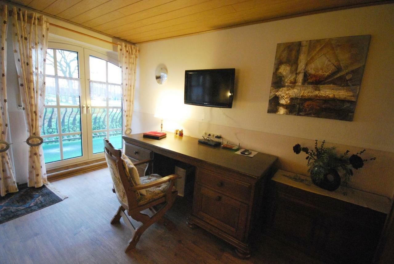 Ferienwohnung -Am Kanal- Nordgeorgsfehn Exterior photo